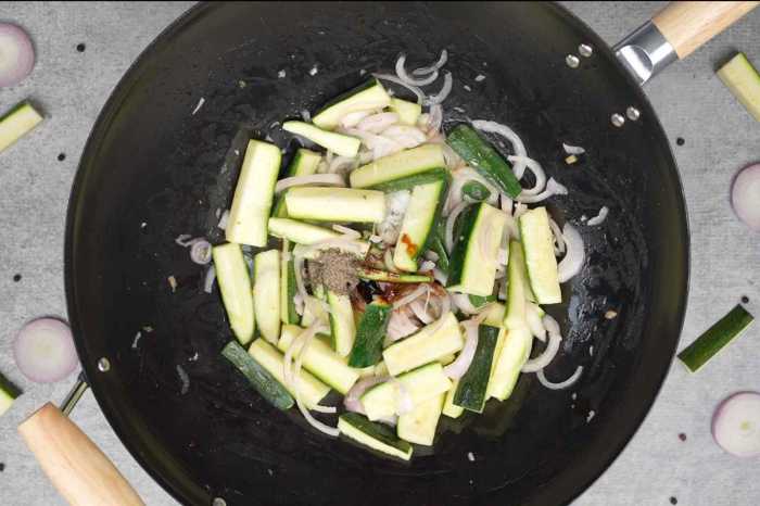 How to cook zucchini hibachi style