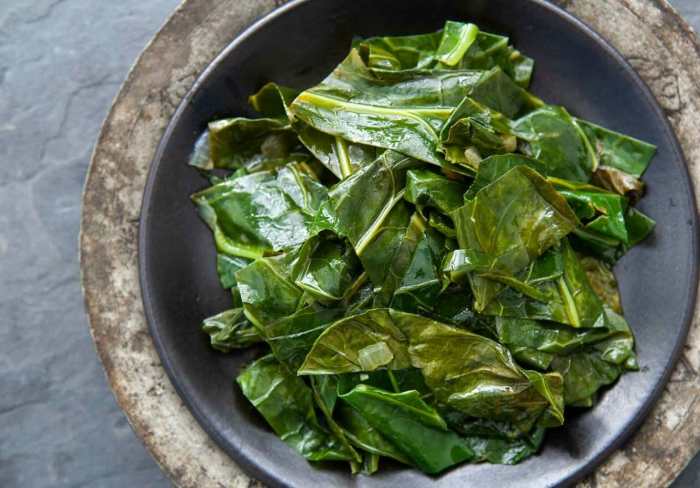 How to cook fresh collards southern style