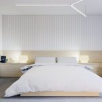 Desain interior kamar utama minimalis